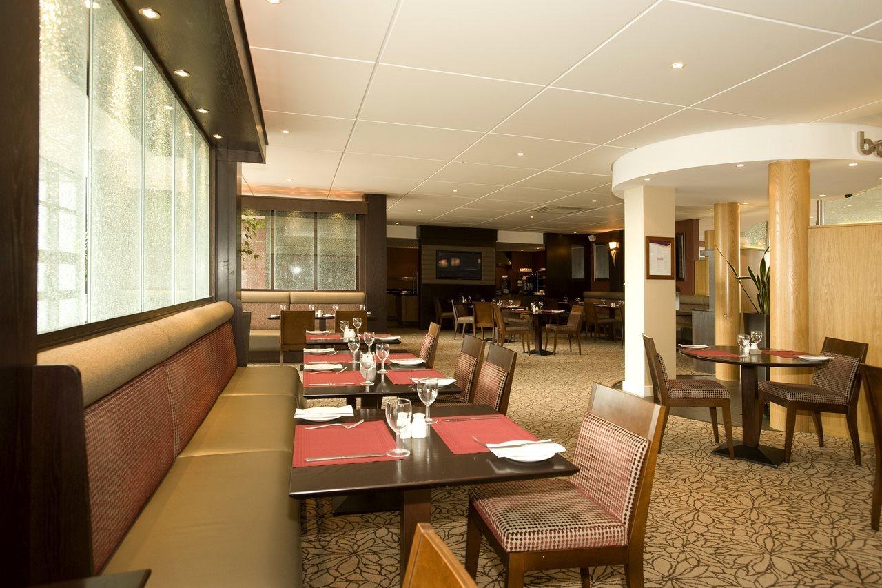 Premier Inn Dublin Airport Swords Bagian luar foto