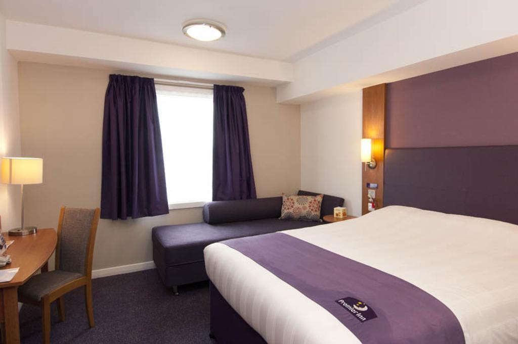 Premier Inn Dublin Airport Swords Ruang foto